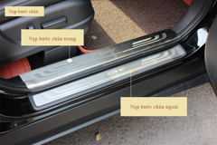 Ốp chống xước viền bậc cửa Lexus SUV 5 chỗ